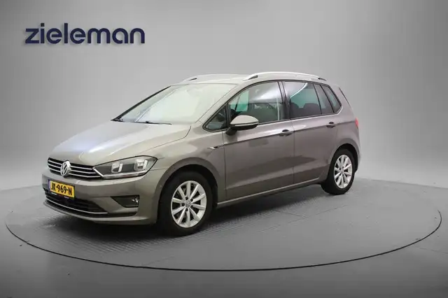 Volkswagen Golf Sportsvan view 20