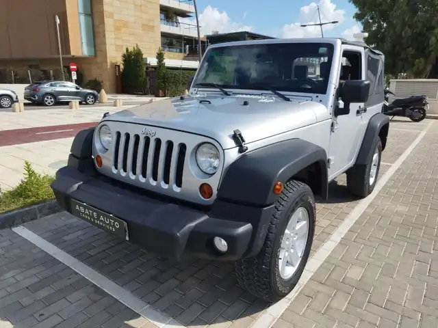 Jeep Wrangler 2.8CRD Sport
