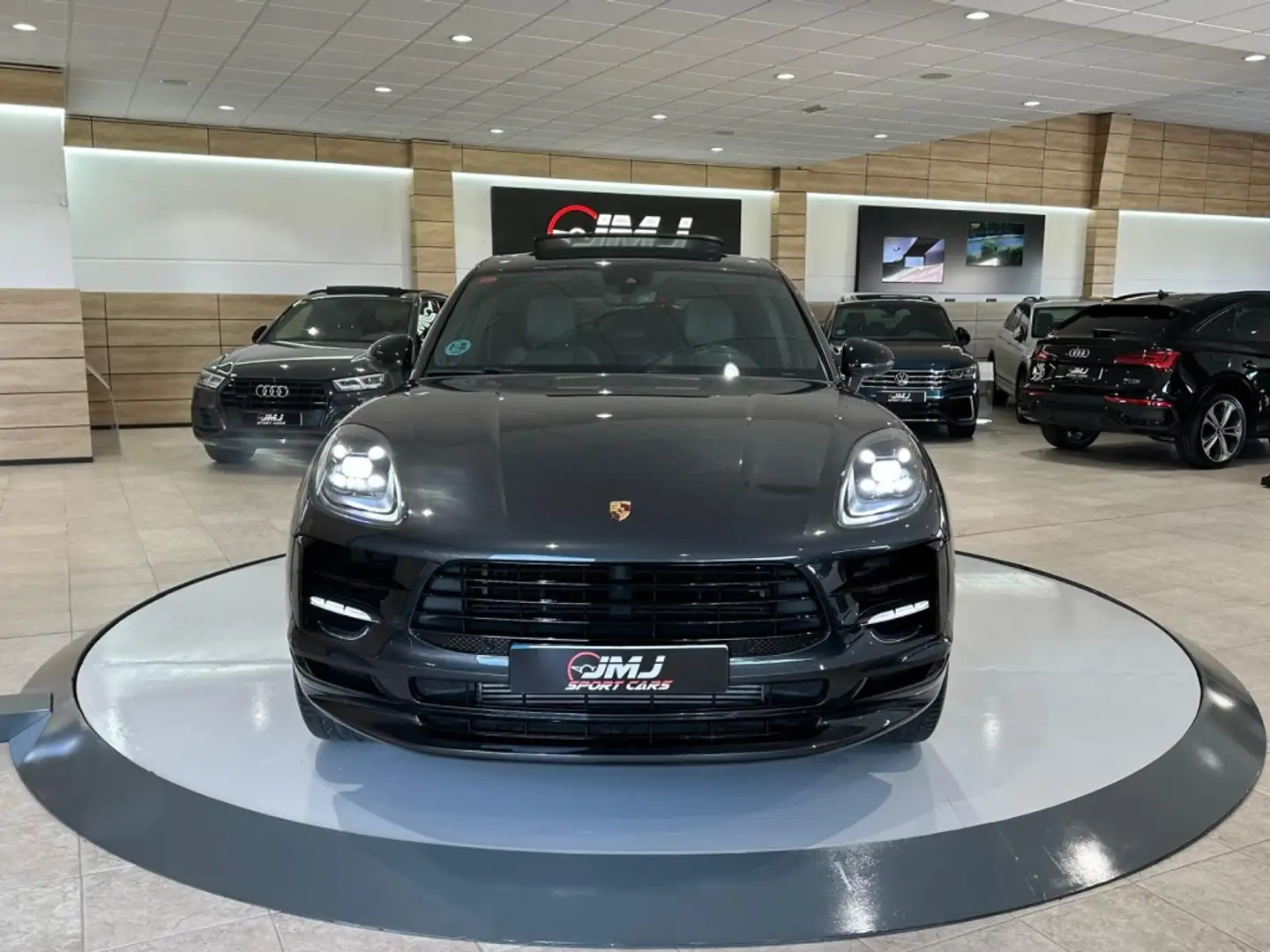 Porsche Macan Aut. Gris - 2