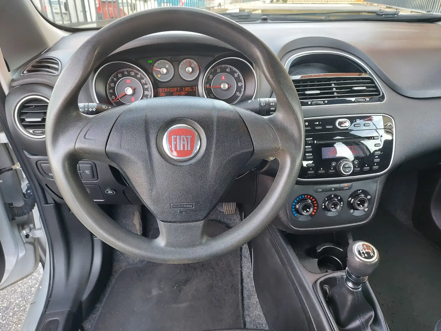 Fiat Punto 5p 1.2 Street Gpl fino al 2028 Grigio - 2