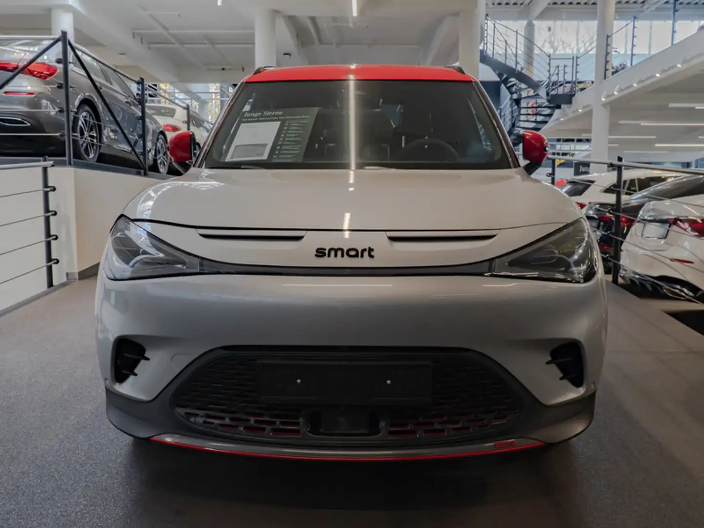 smart #1 Brabus Head-up/360-Grad/Panorama/Fahrassist Argent - 2