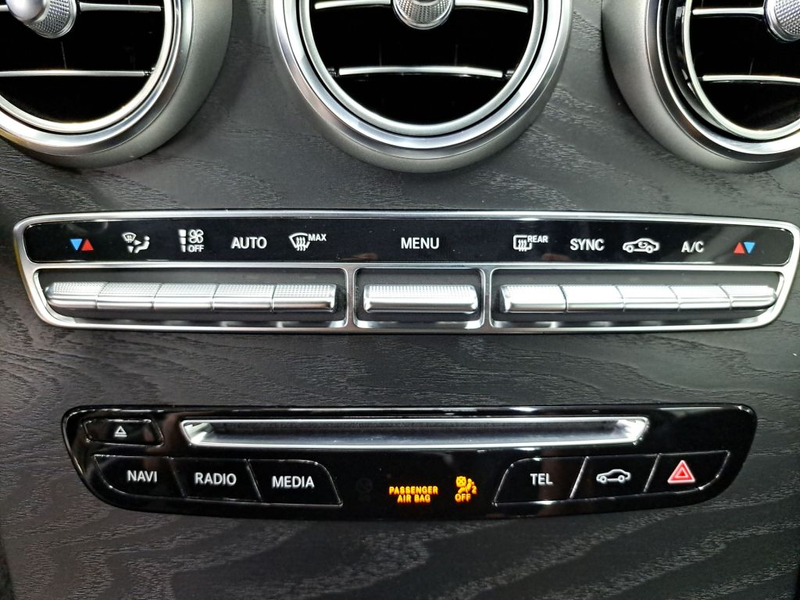 Mercedes-Benz C 300 Coupe 9G-TRONIC AMG Line LED NAVI — photo 20