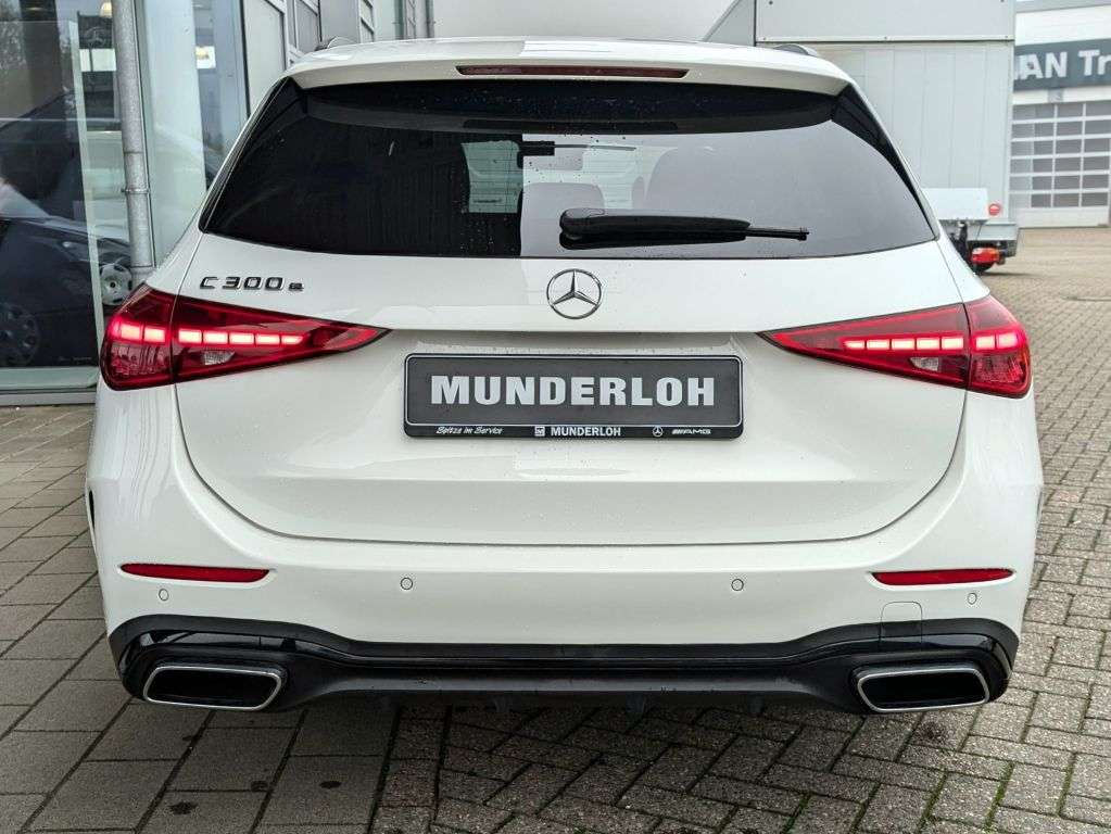 Mercedes-Benz C 300