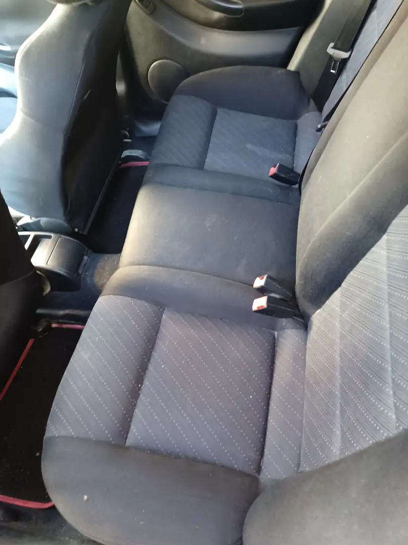 SEAT Leon Leon I 2000 1.9 tdi Top Sport 150cv Černá - 2