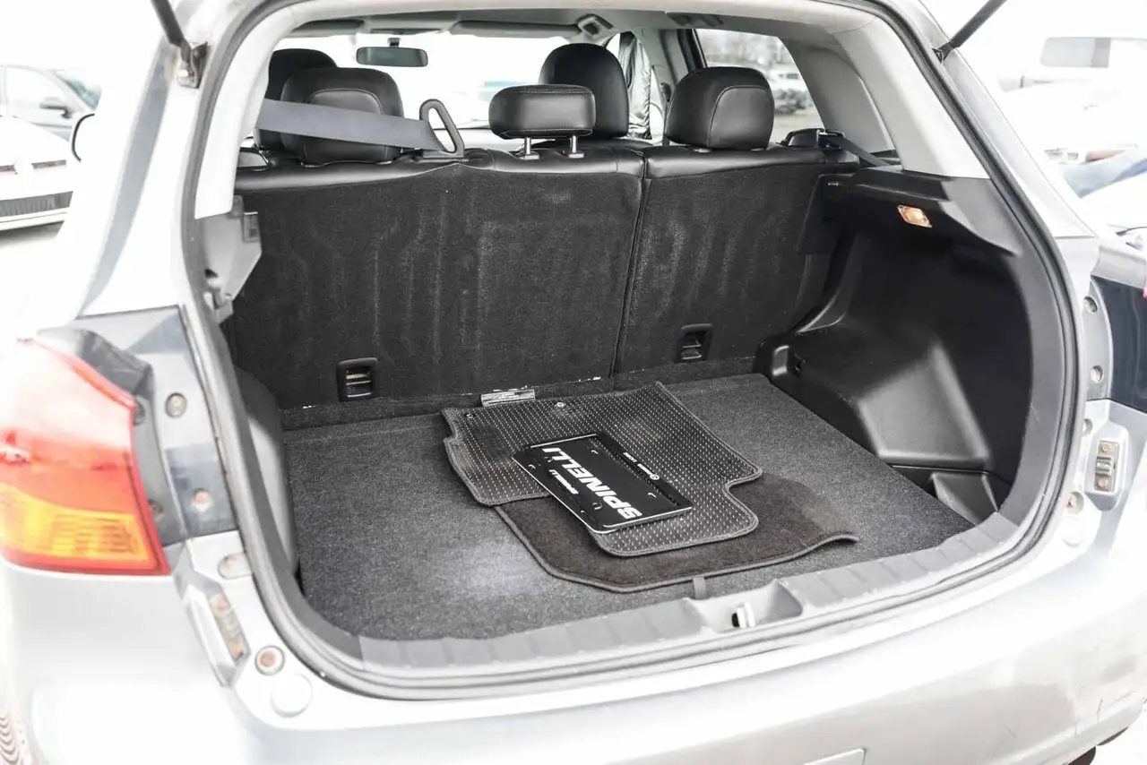 Mitsubishi RVR снимка Mitsubishi RVR