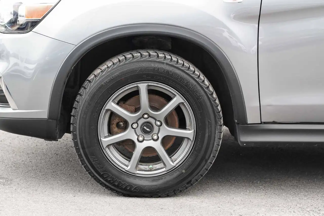 Mitsubishi RVR снимка Mitsubishi RVR