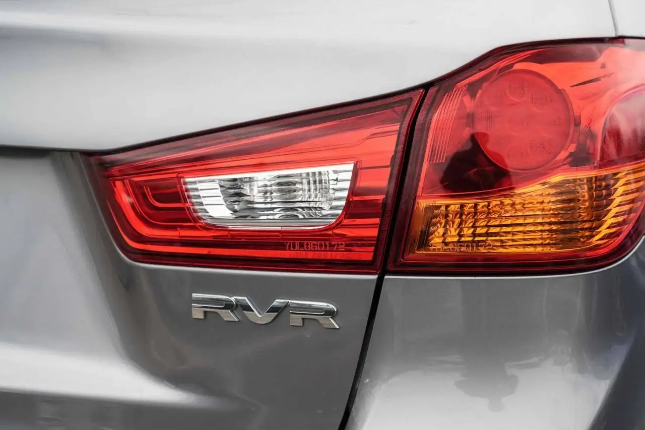 Mitsubishi RVR снимка Mitsubishi RVR