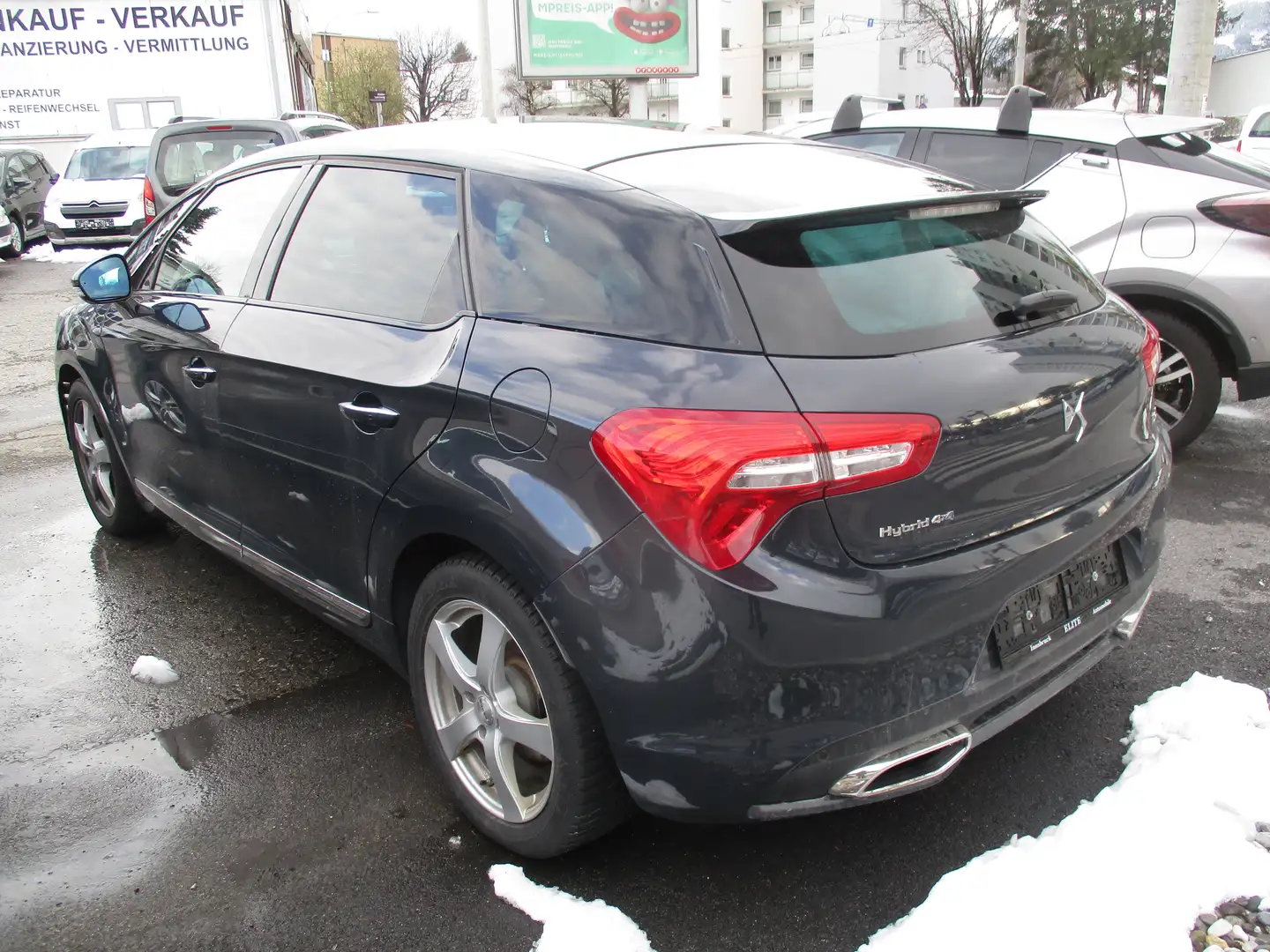 DS Automobiles DS 5 Hybrid 4x4 Grau - 2