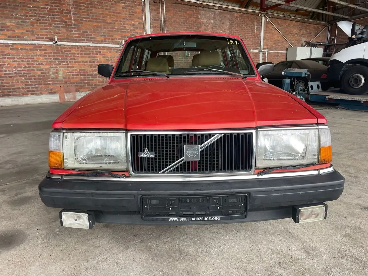 Volvo 240 /SERVO/ROST FREI Rot - 2