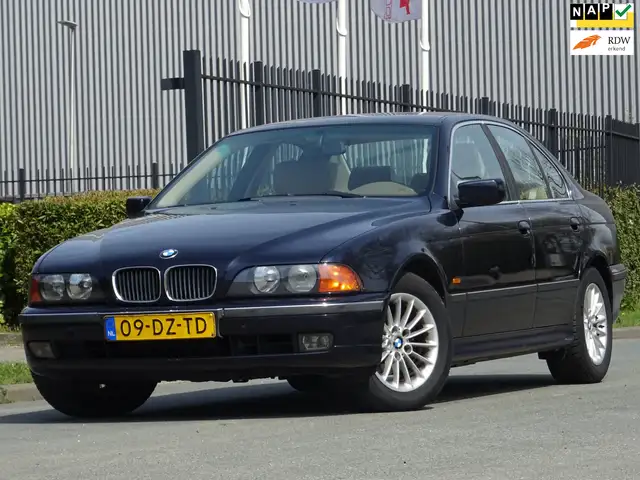 BMW 523 5-serie 523i Executive AUT NAP/LEER/CLIMA/CRUISE/P