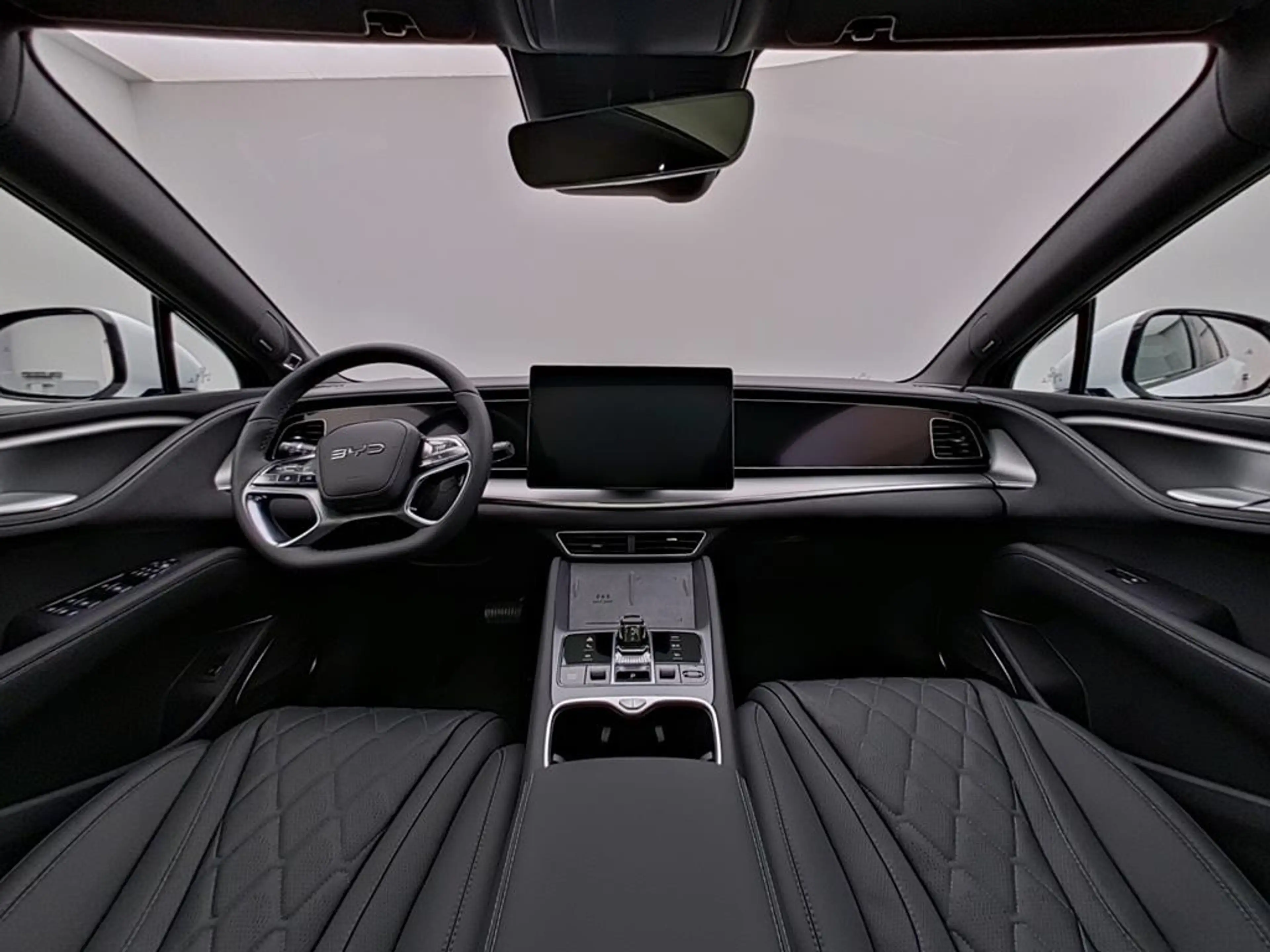 BYD Sealion 7 Excellence AWD — photo 12