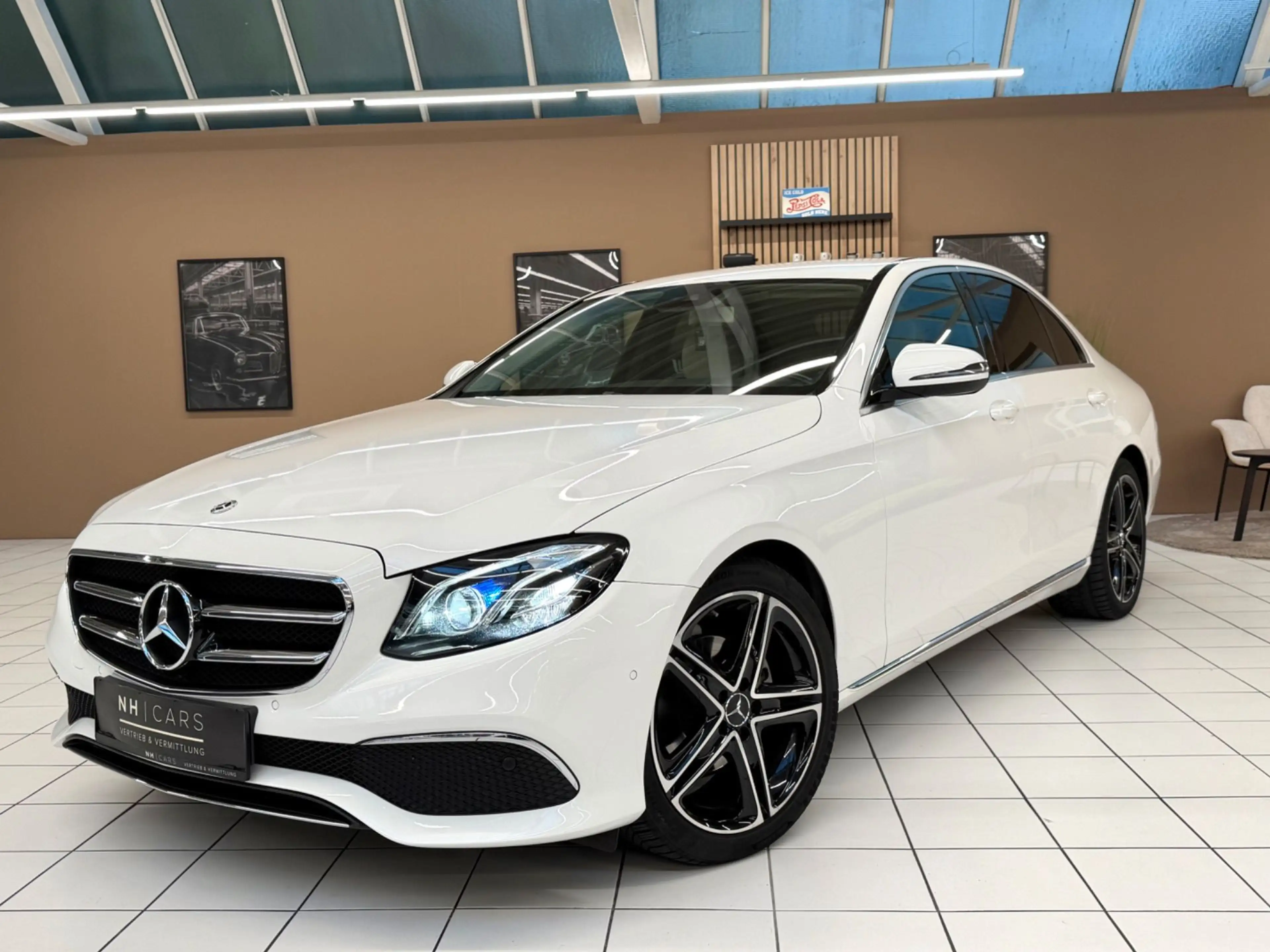 Mercedes-Benz E 220 d Avantgarde Aut./Burmester — photo 8
