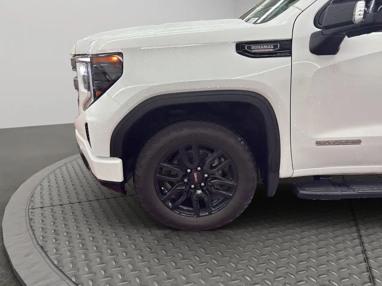 GMC Sierra 1500 photo GMC Sierra 1500