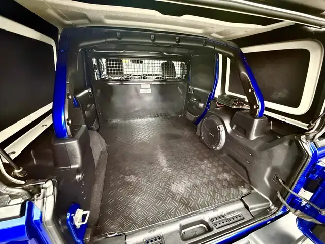 Jeep Wrangler view 7