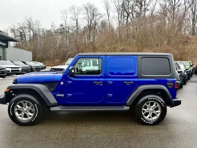 Jeep Wrangler view 5