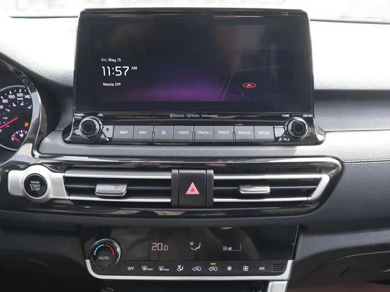 Kia Seltos снимка Kia Seltos