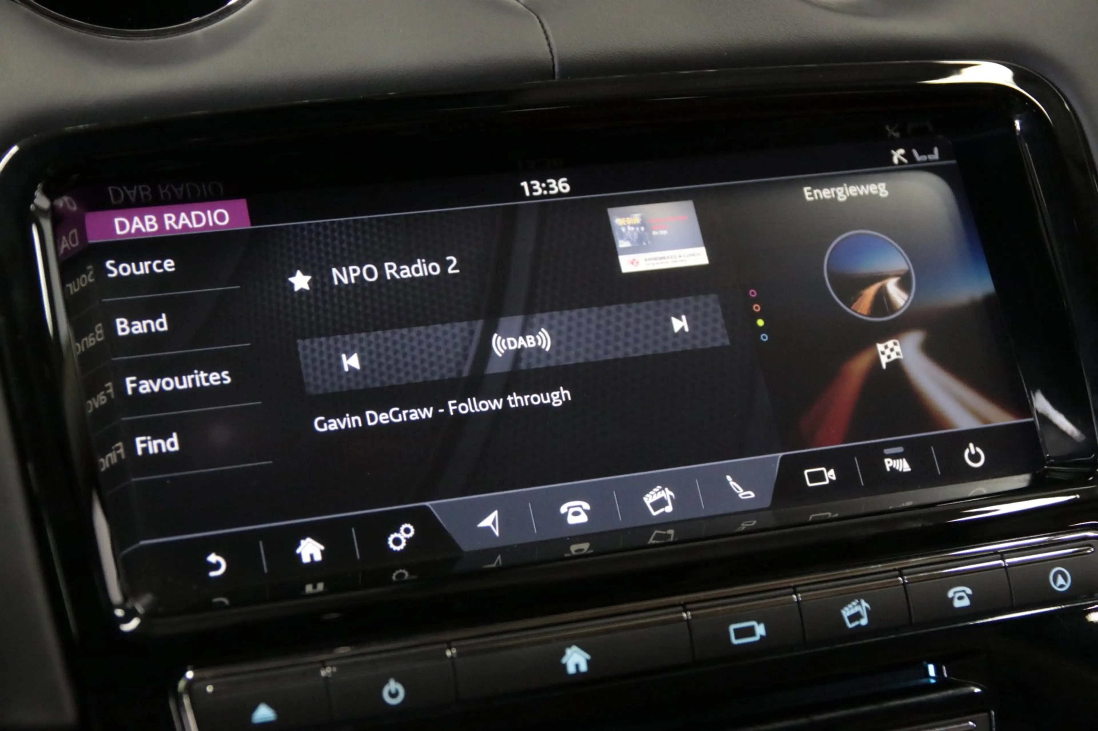 Jaguar XJ 3.0 V6 SC AWD Autobiography LWB/Apple carplay/NAP/ — photo 26