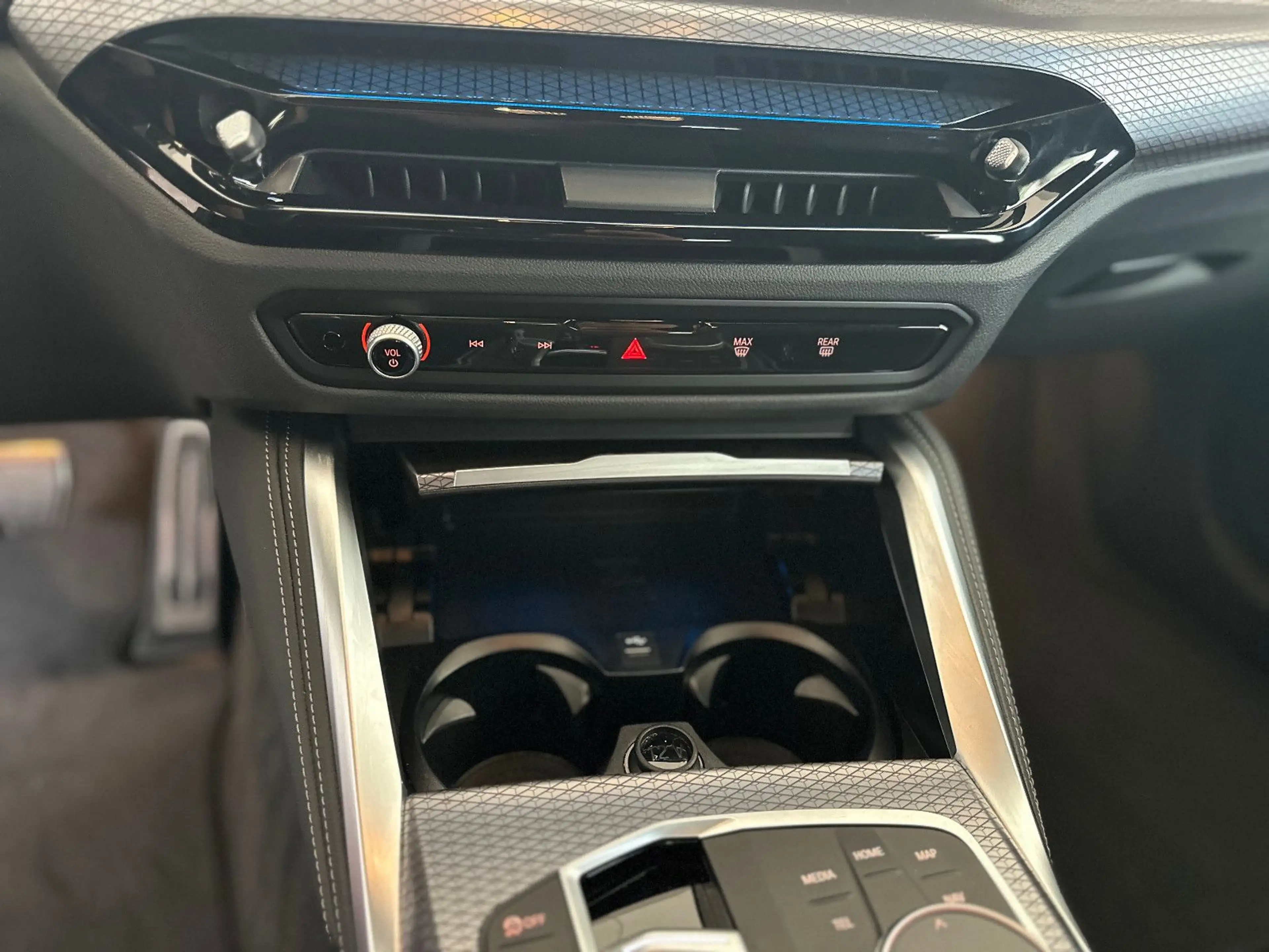 BMW i4 GranCoupe 40eDrive M Sport H/K adapLED HUD — photo 19
