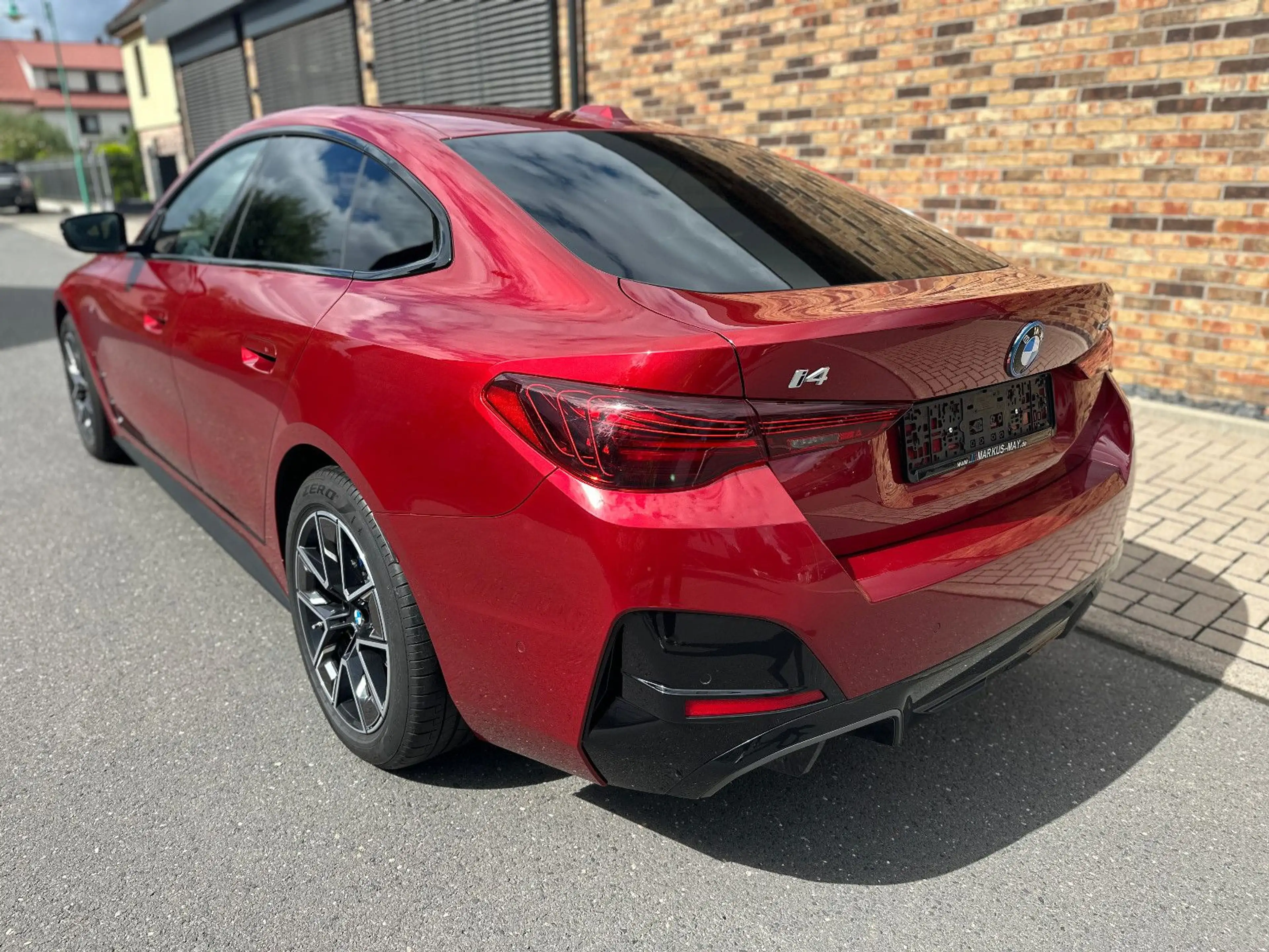 BMW i4 GranCoupe 40eDrive M Sport H/K adapLED HUD — photo 4