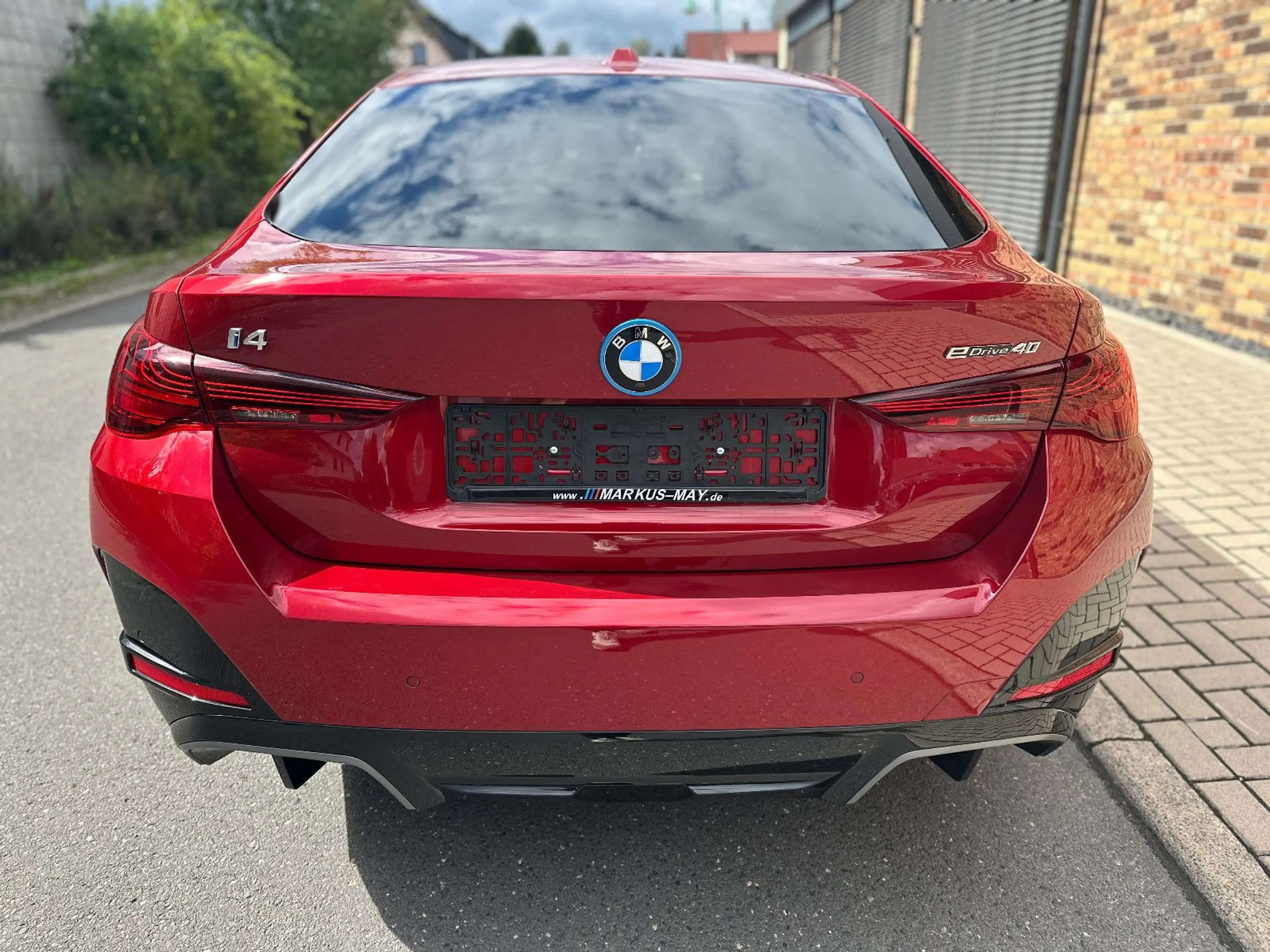 BMW i4 GranCoupe 40eDrive M Sport H/K adapLED HUD — photo 5