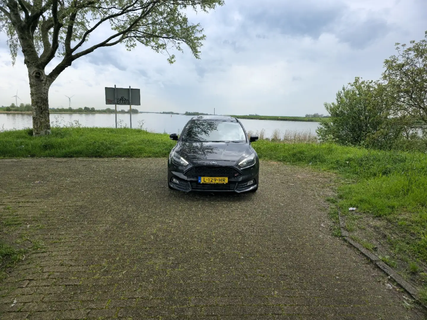 Ford Focus 2.0 ST-3 Zwart - 1