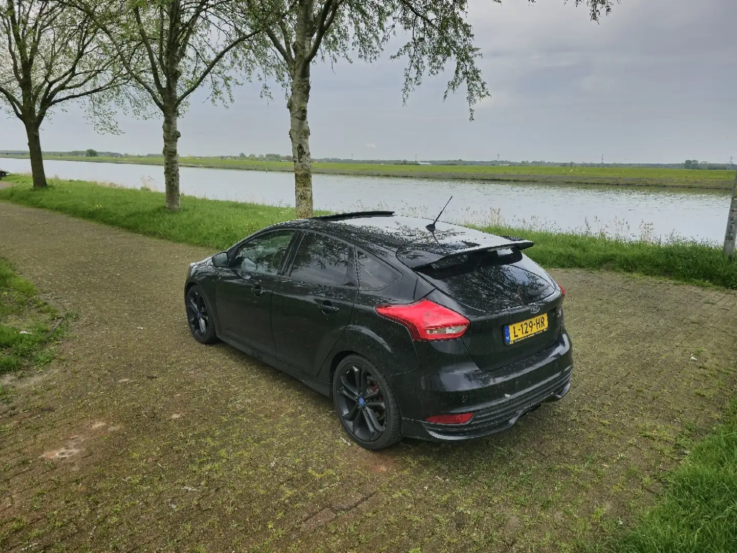 Ford Focus 2.0 ST-3 Zwart - 2