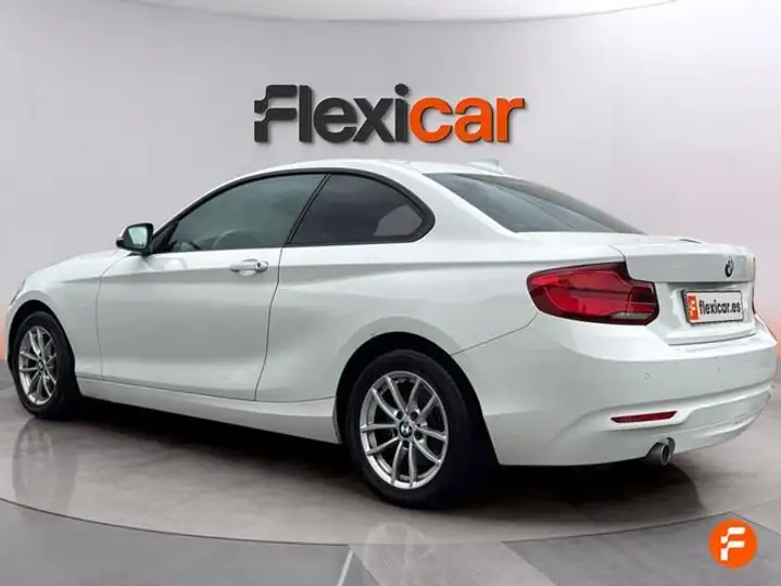 BMW Serie 2 218d (F22) 2019, foto 5