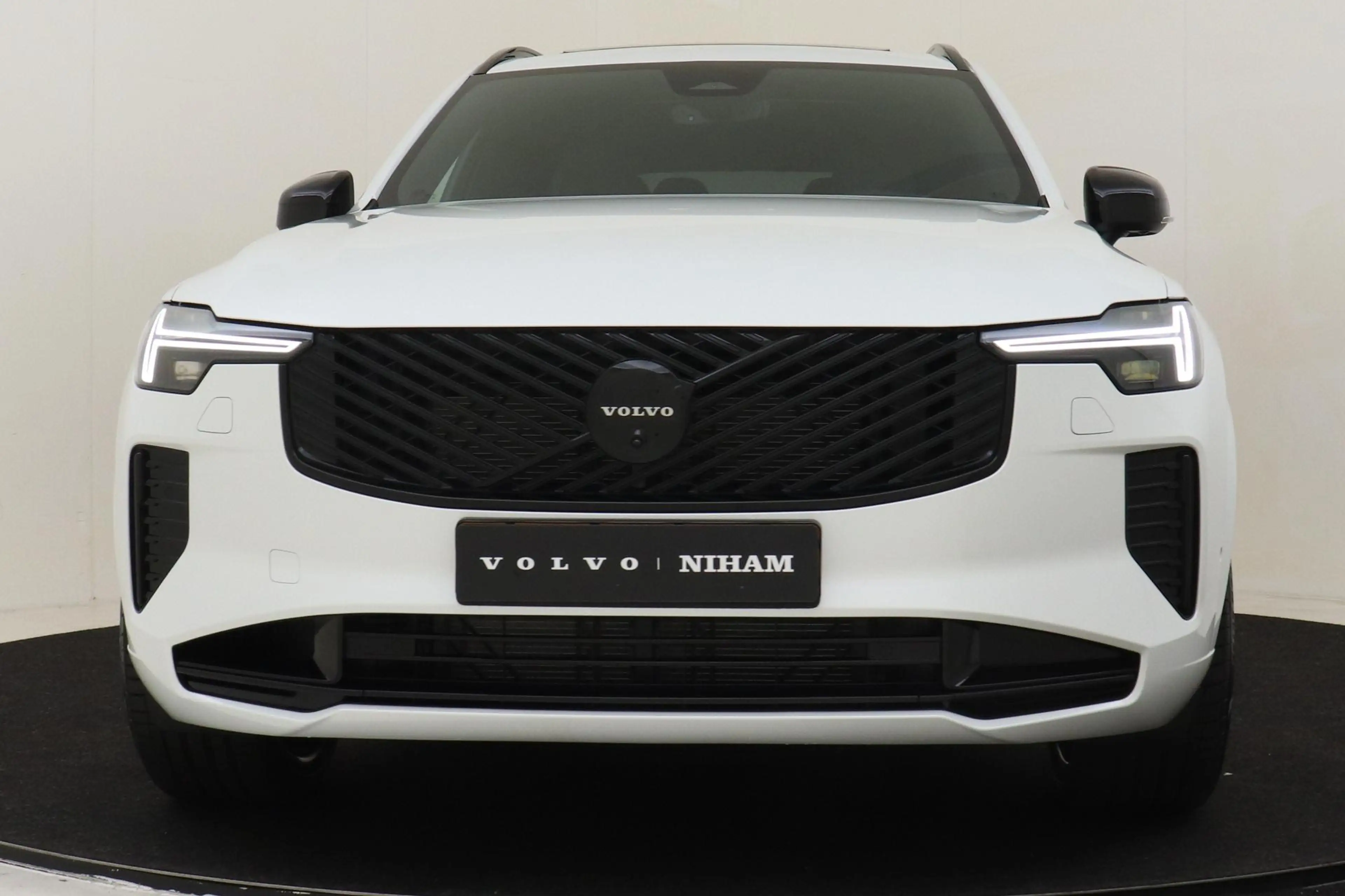 Volvo XC90 II T8 PLUG-IN HYBRID AWD ULTRA BLACK ED. EXEC. -PA — photo 9