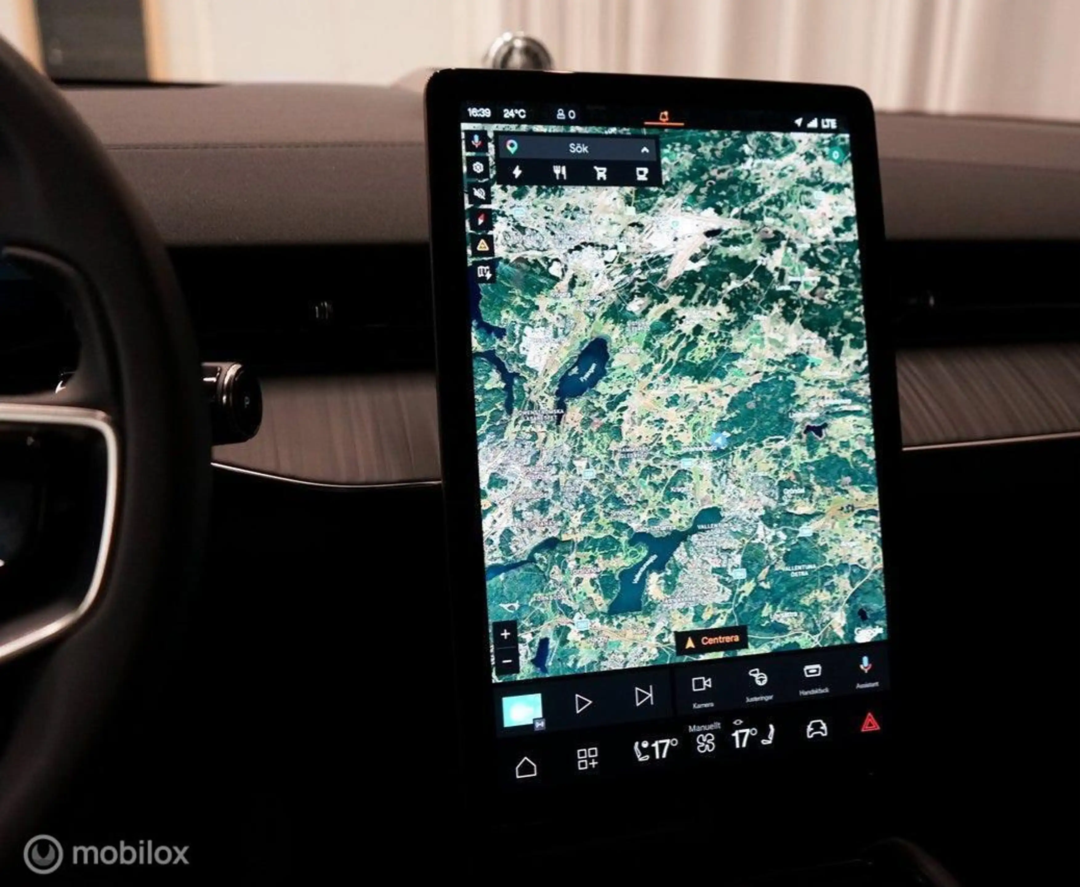 Polestar 3 Long range Dual motor Performance Pilot Plus — photo 22