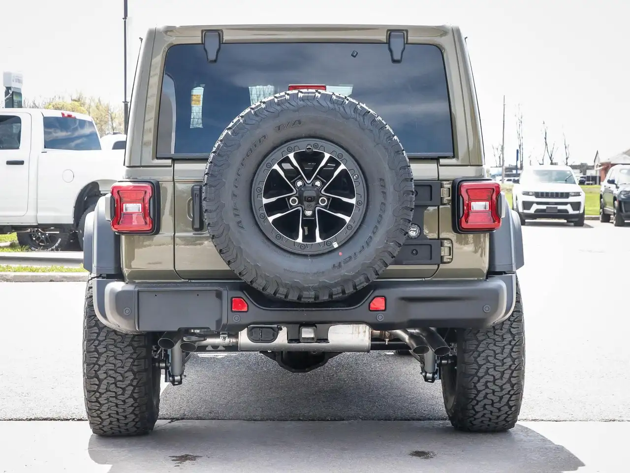 Jeep Wrangler снимка Jeep Wrangler