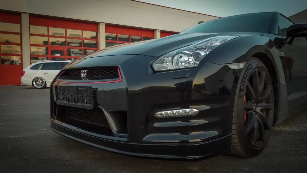 Nissan GT-R 2013 из Европы — купить под ключ