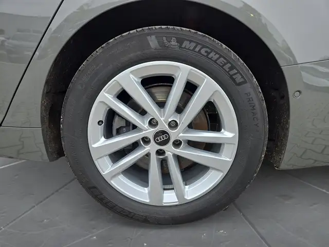 Audi A6 view 15