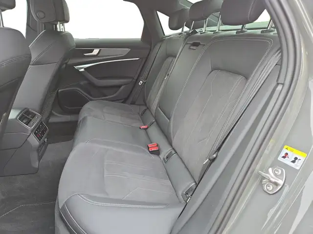 Audi A6 view 10