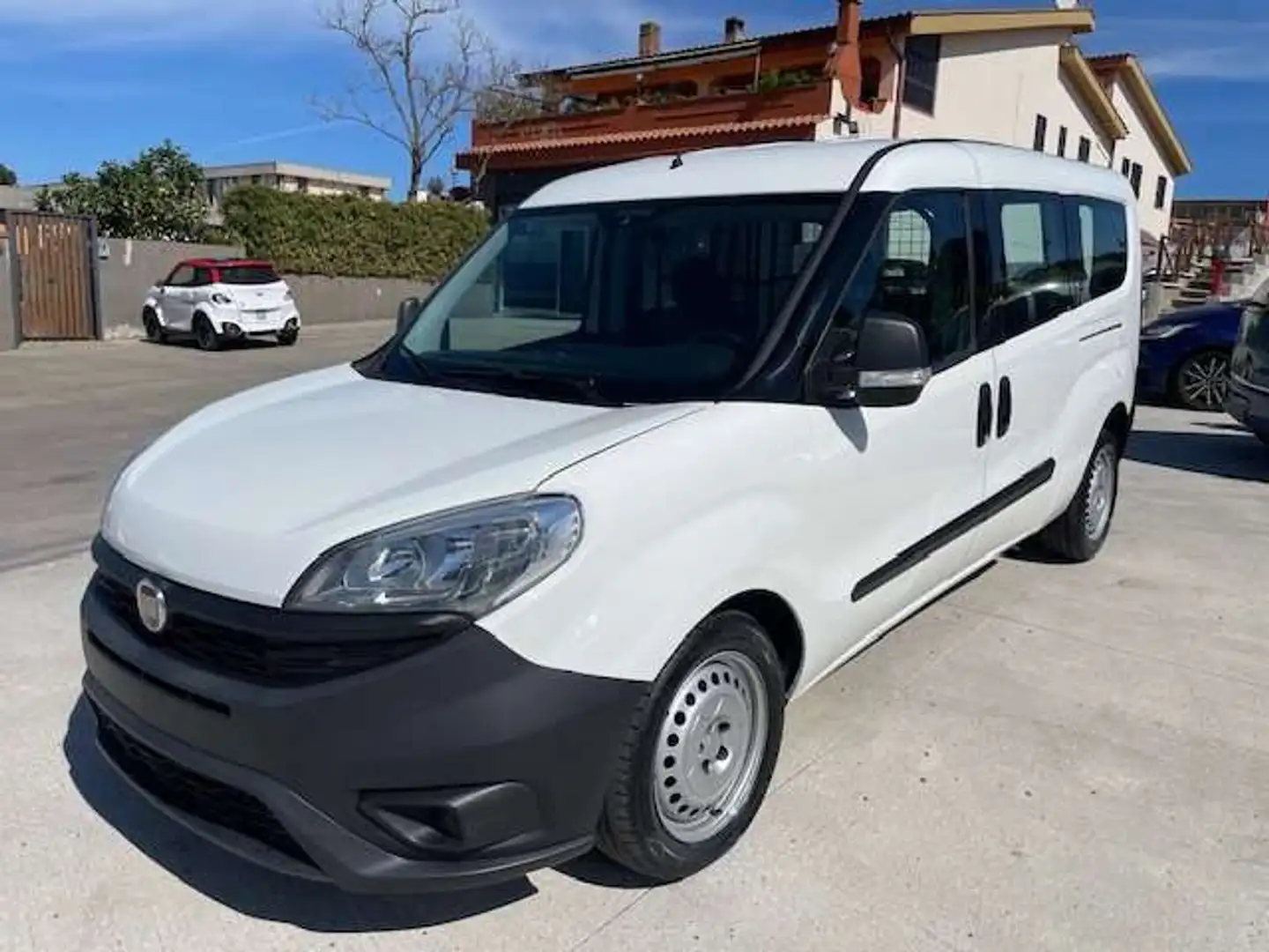 Fiat DOBLO' CARGO MAXI 1.3 MJET 95CV VETRATO Alb - 2