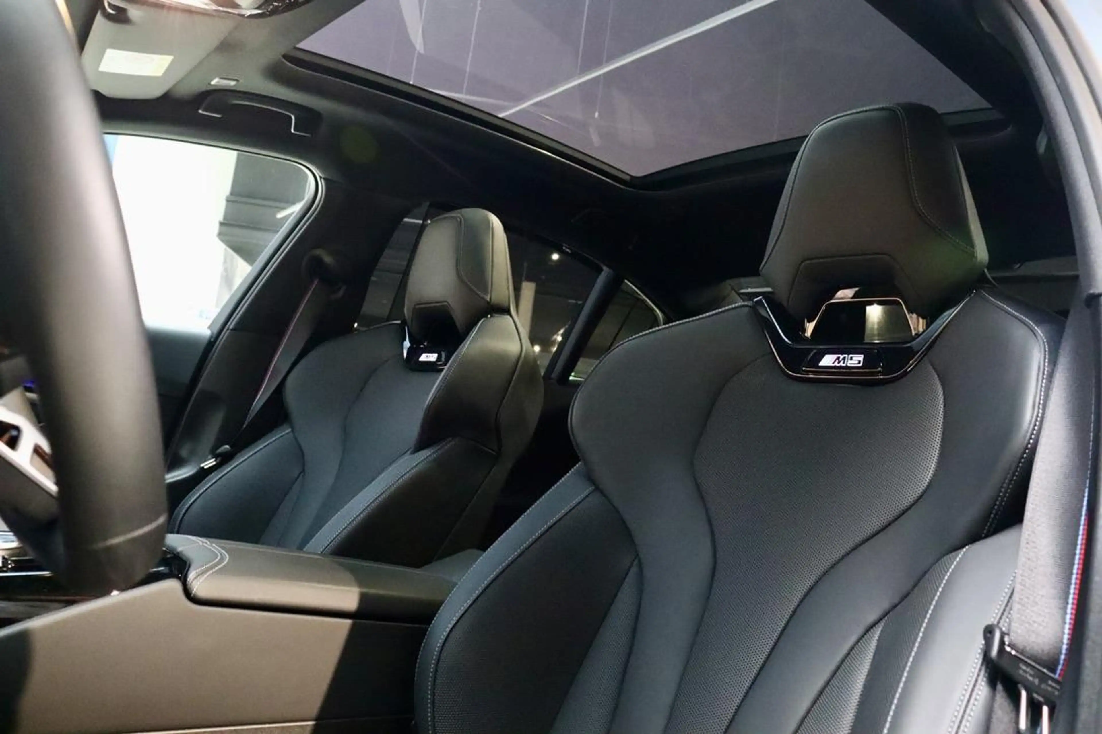 BMW M5 5-serie |M Drivers|PANO|Storm Bay Met. — photo 15