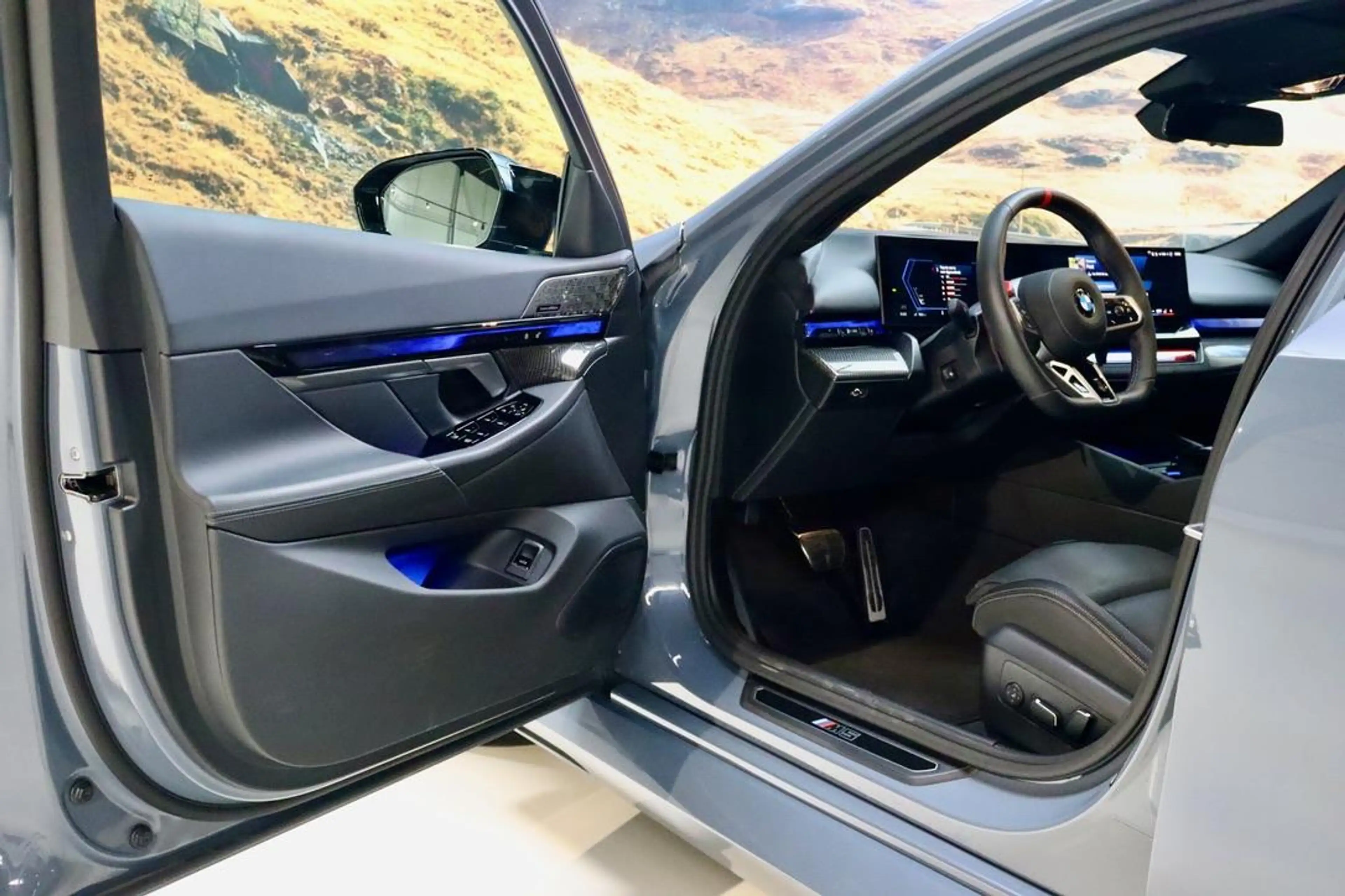 BMW M5 5-serie |M Drivers|PANO|Storm Bay Met. — photo 10