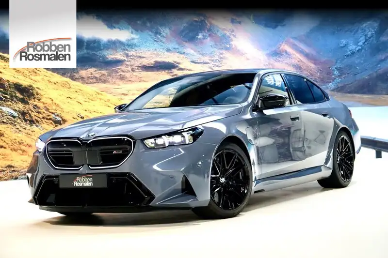 BMW M5