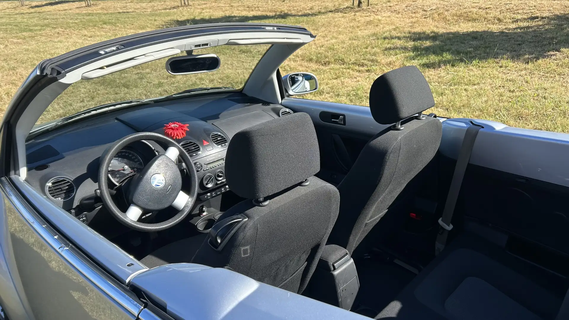 Volkswagen Beetle Nuw Bettle cabrio 1.4 benzina neopatentati - 2