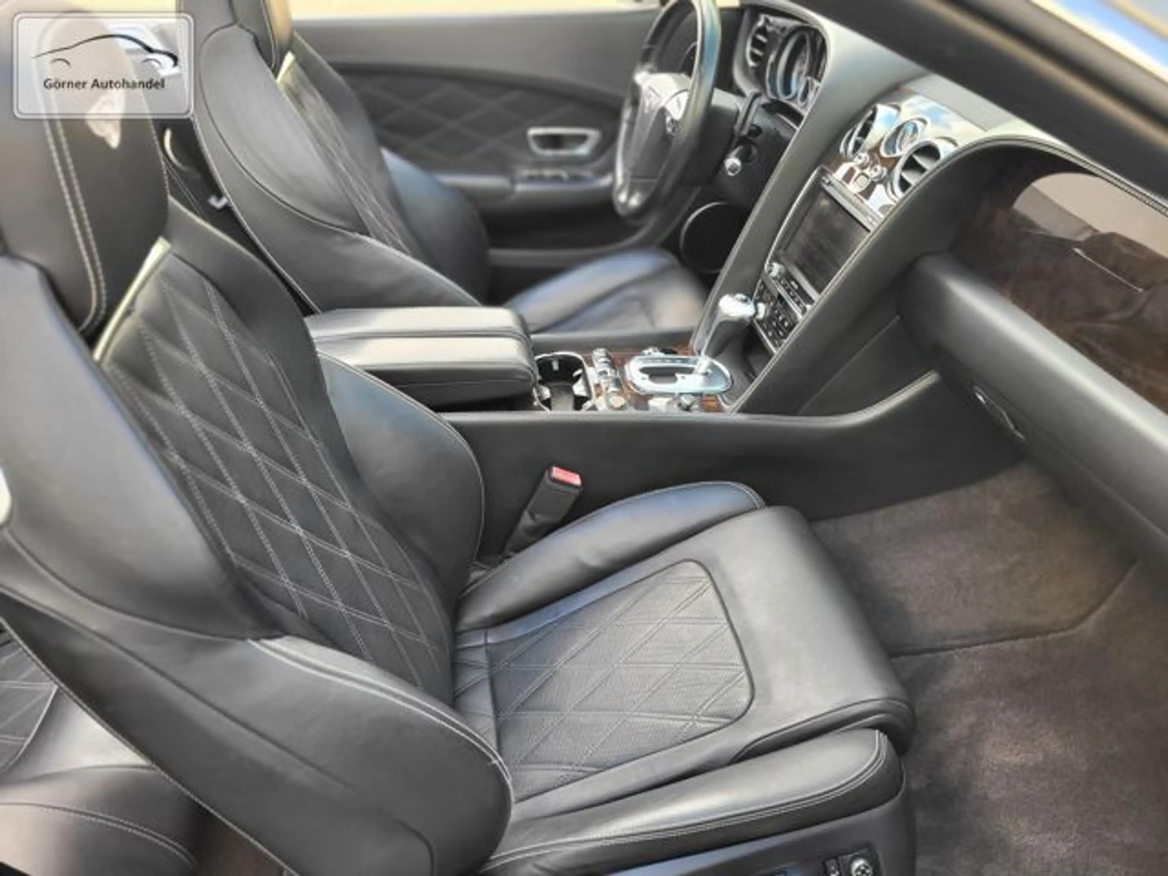 Bentley Continental GTC W12 Mulliner erst 19.200 km — photo 13