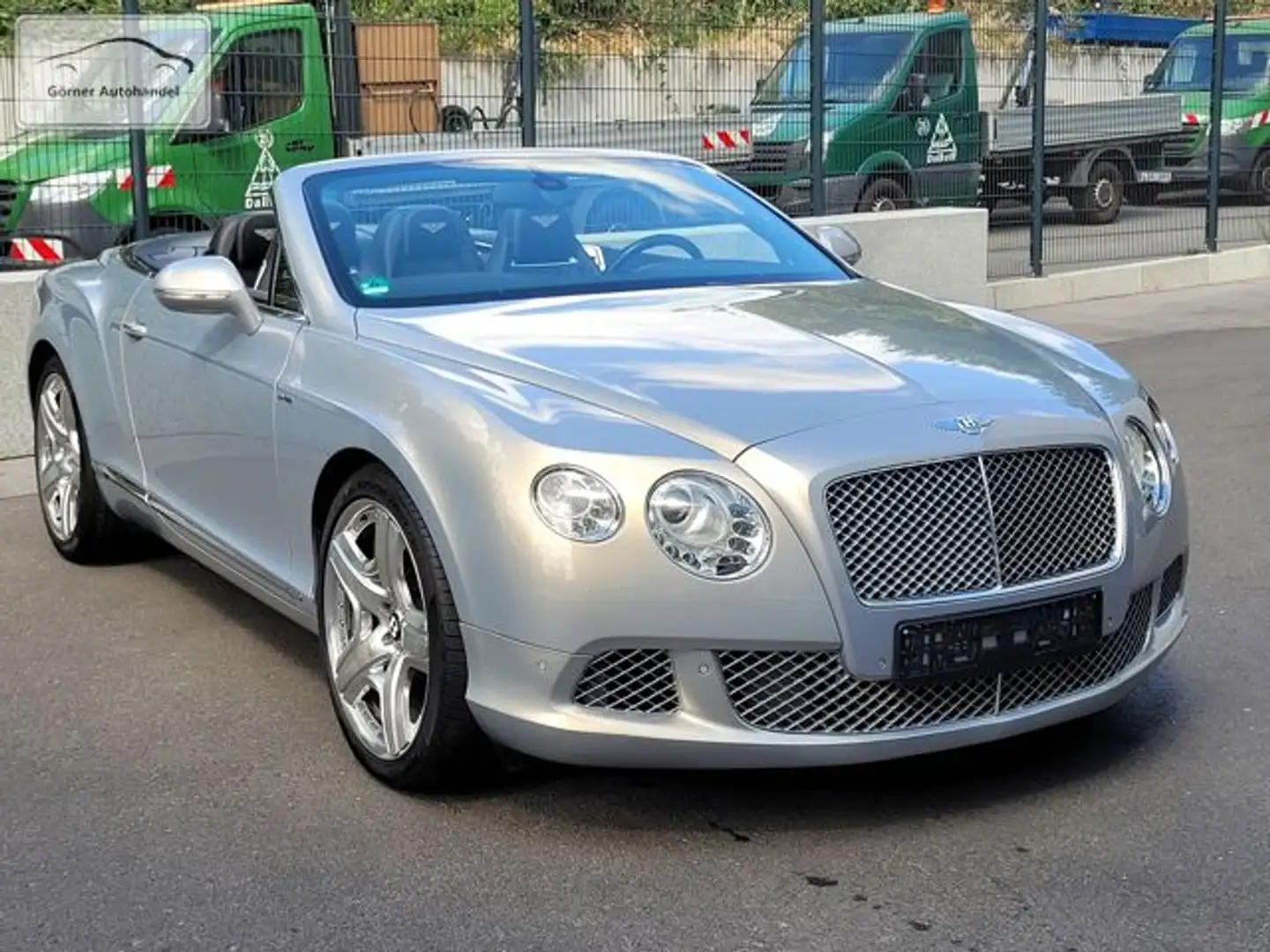 Bentley Continental GTC W12 Mulliner erst 19.200 km Silber - 2