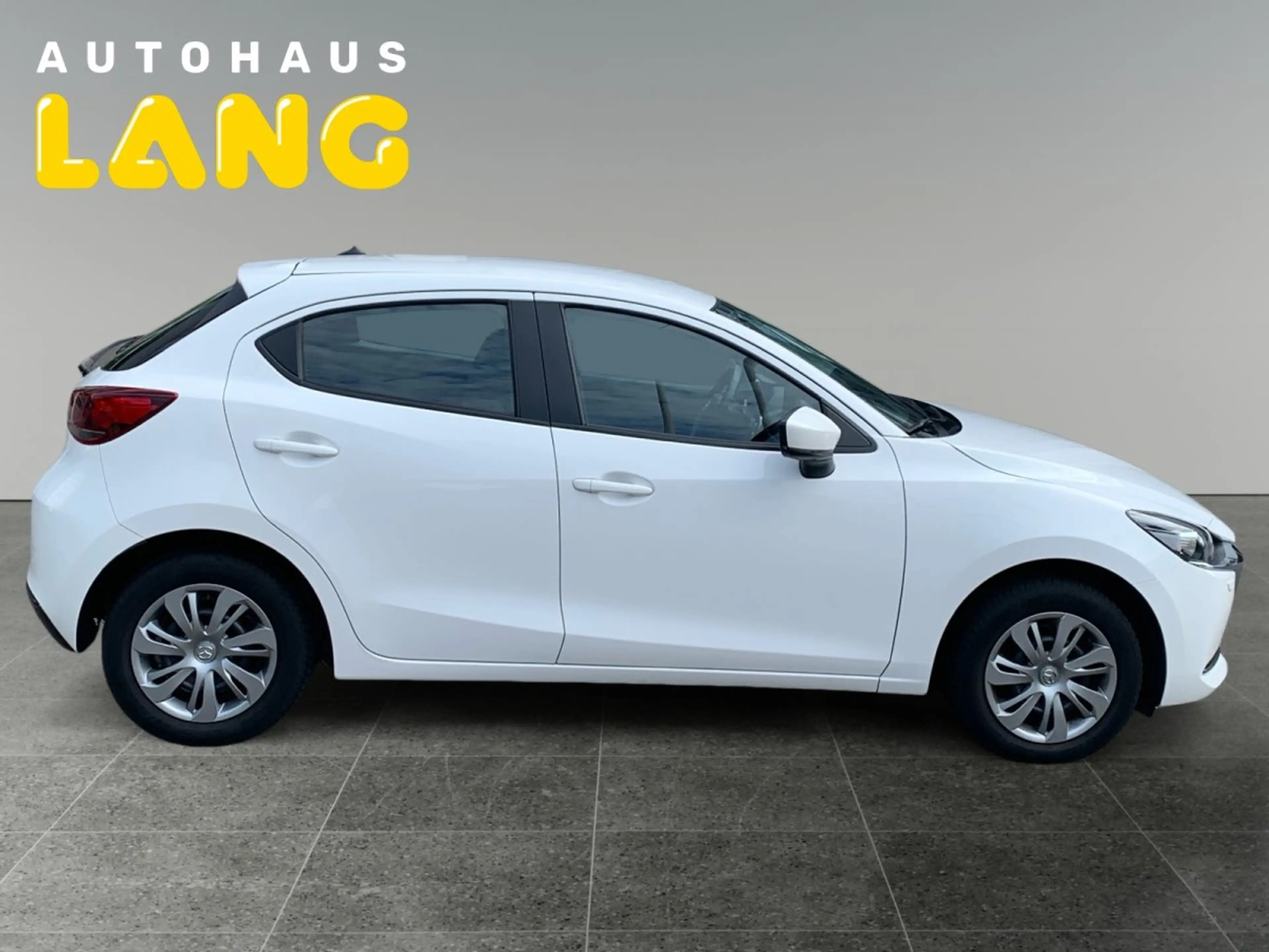 Mazda 2 1.5 SKYACTIV-G 90 M-Hybrid EU6d Center-Line KLIMA — photo 6
