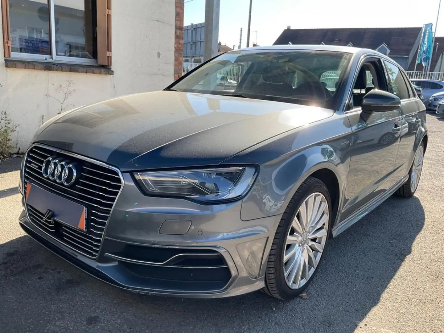 Audi A3 AUDI A3 TSI ETRON AMBITION LUXE 204cv Gris - 1