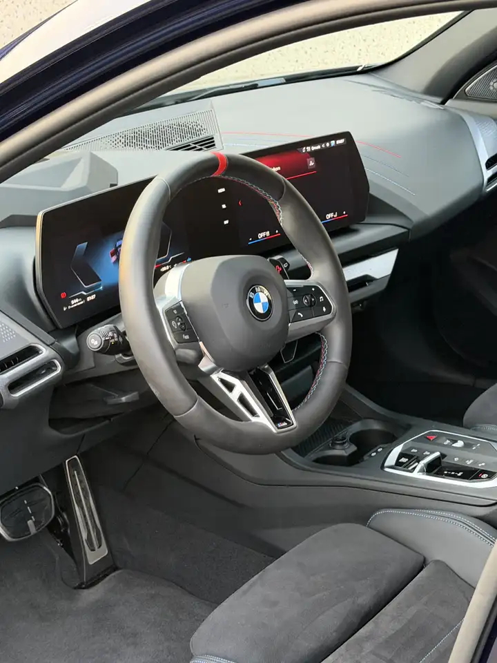 BMW 1 Series 2026 — фото 10