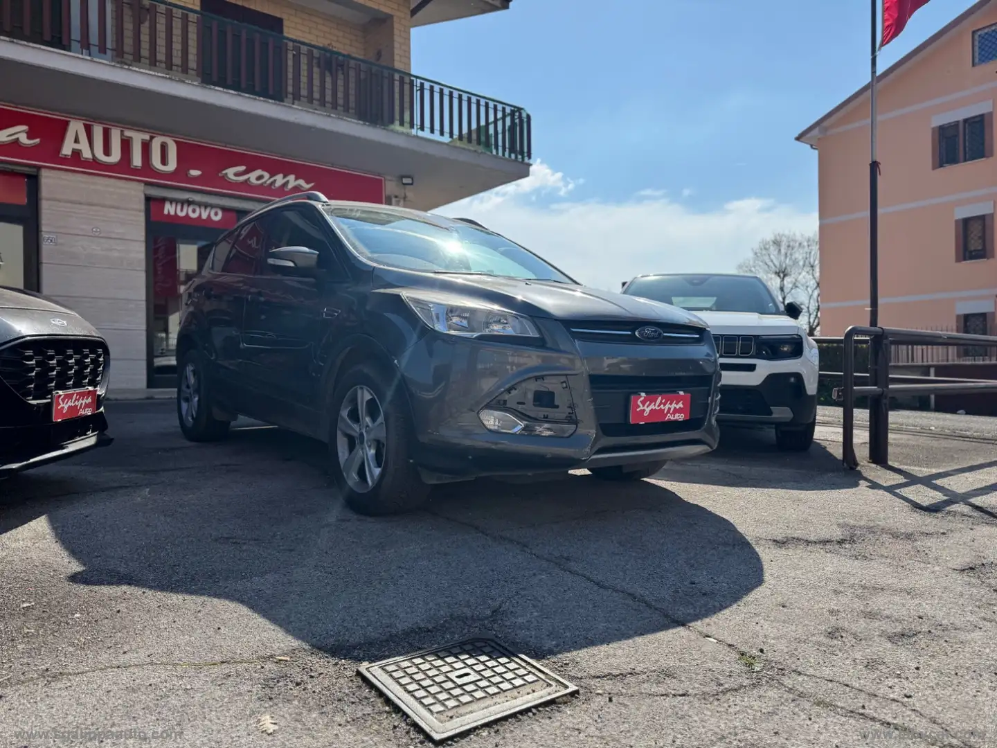 Ford Kuga 2.0 TDCI 120 CV S&S 2WD Plus Gris - 1