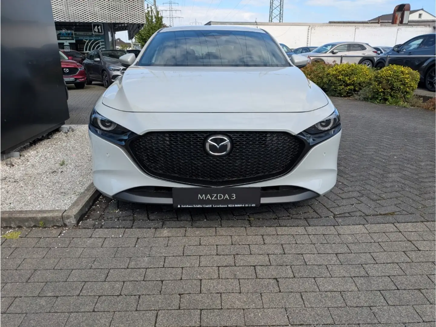 Mazda 3 (2025) EXCLUSIVE-L. e-Skyactiv-G 140PS 6AT HUD Nav Weiß - 2