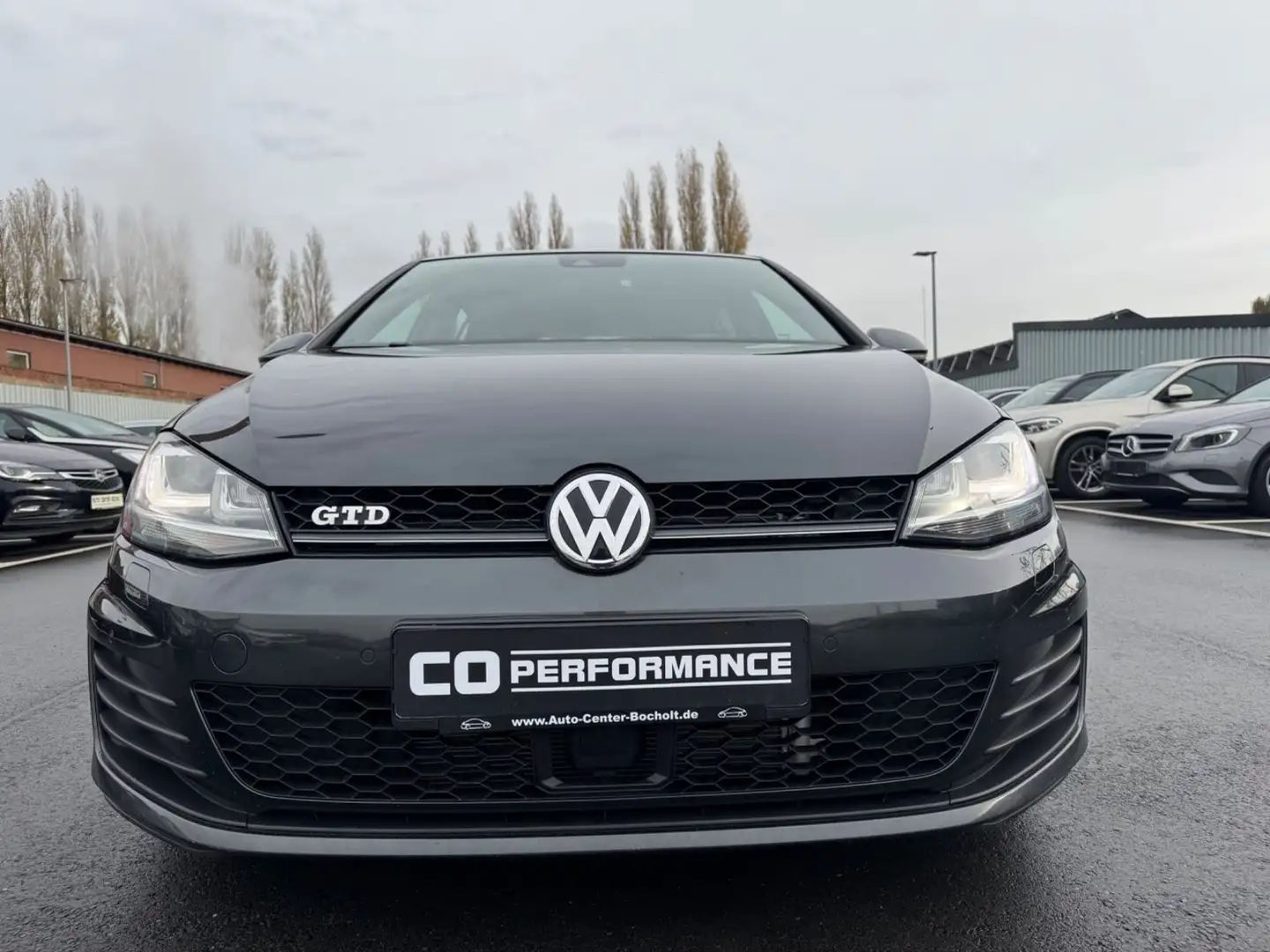 Volkswagen Golf VII Lim. GTD BMT*ACC*NAVI*PDC*SITZH* Grau - 2