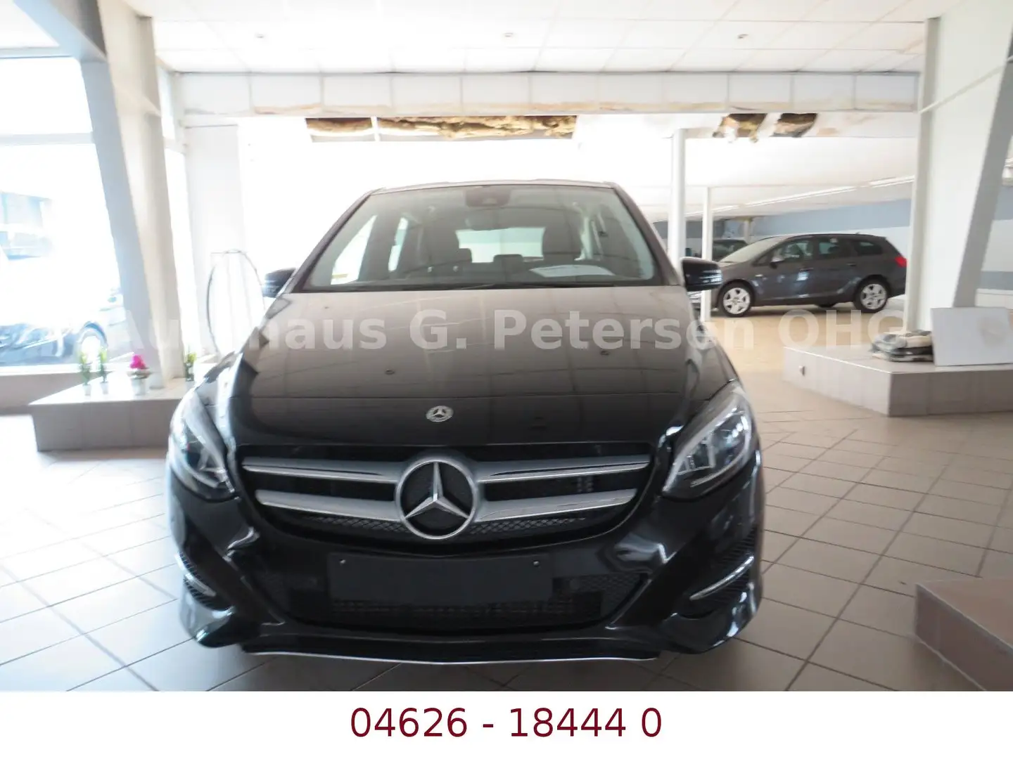 Mercedes-Benz B 200 d*LED*Navi*Leder* Fernl.*Tempo Noir - 2
