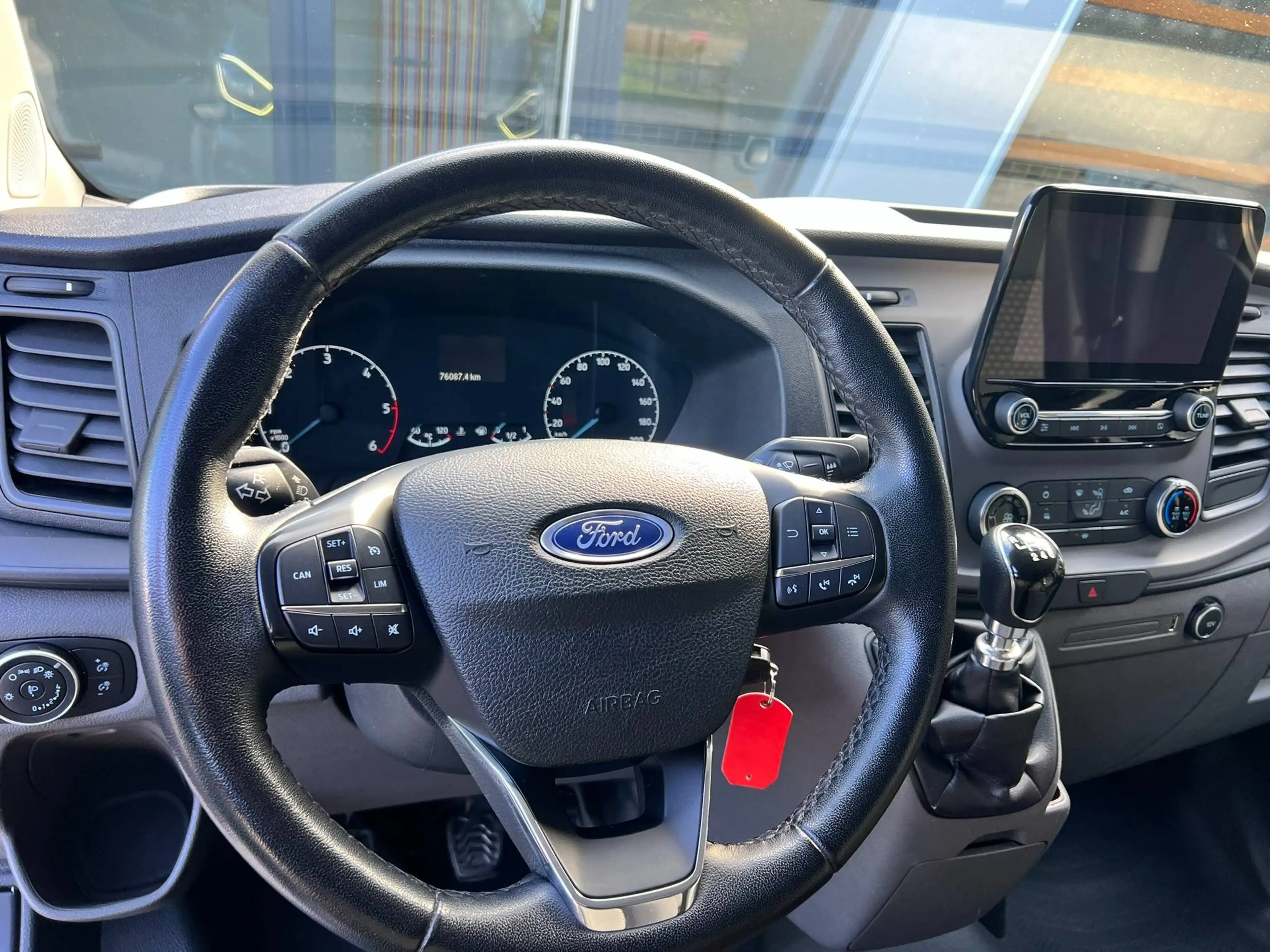 Ford Transit Custom 2.0tdci - NAVI / CAMERA / CRUISE/ GARANTIE — photo 9