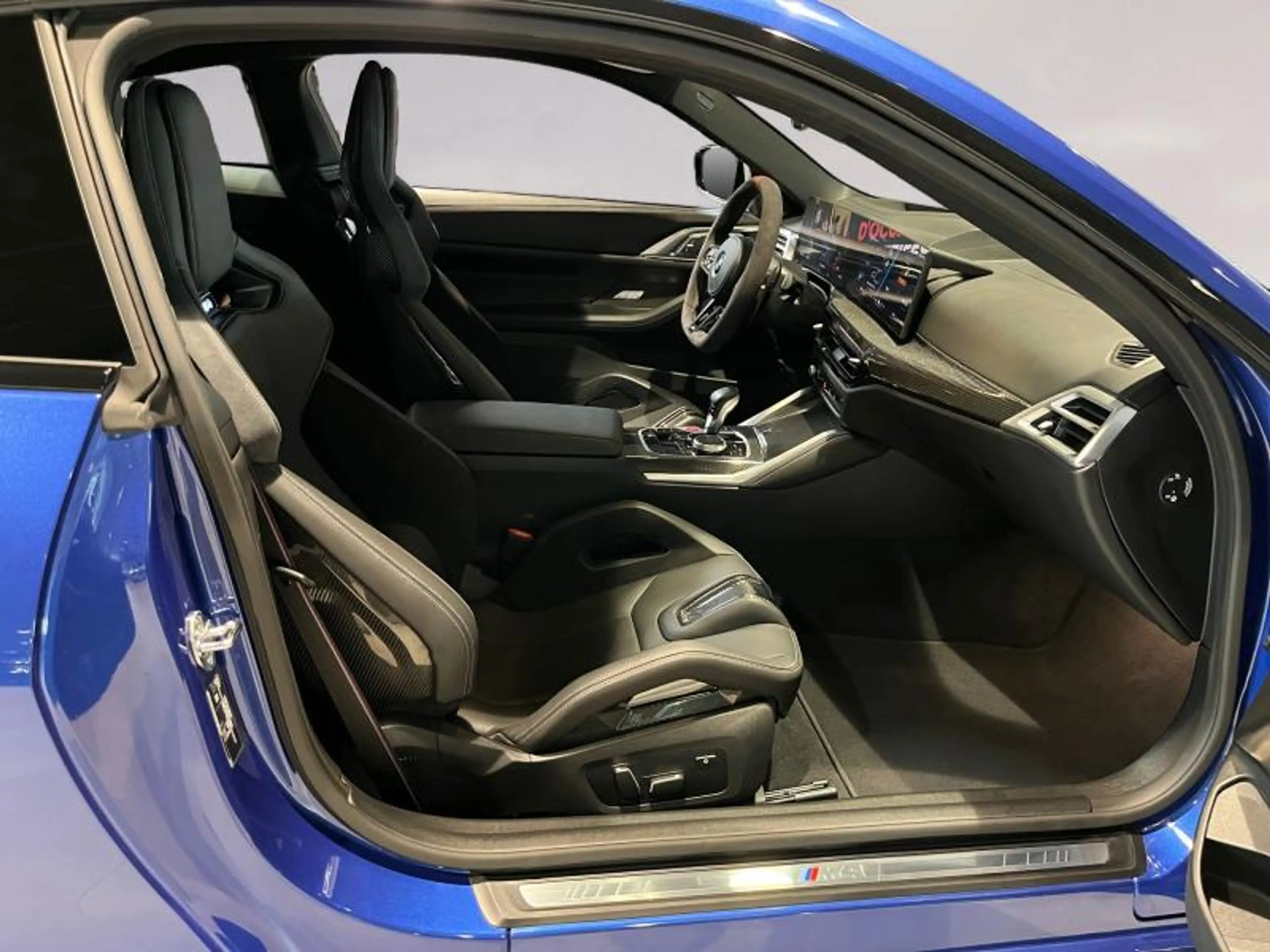 BMW M4 M4 Competition xDrive Coupé — photo 12