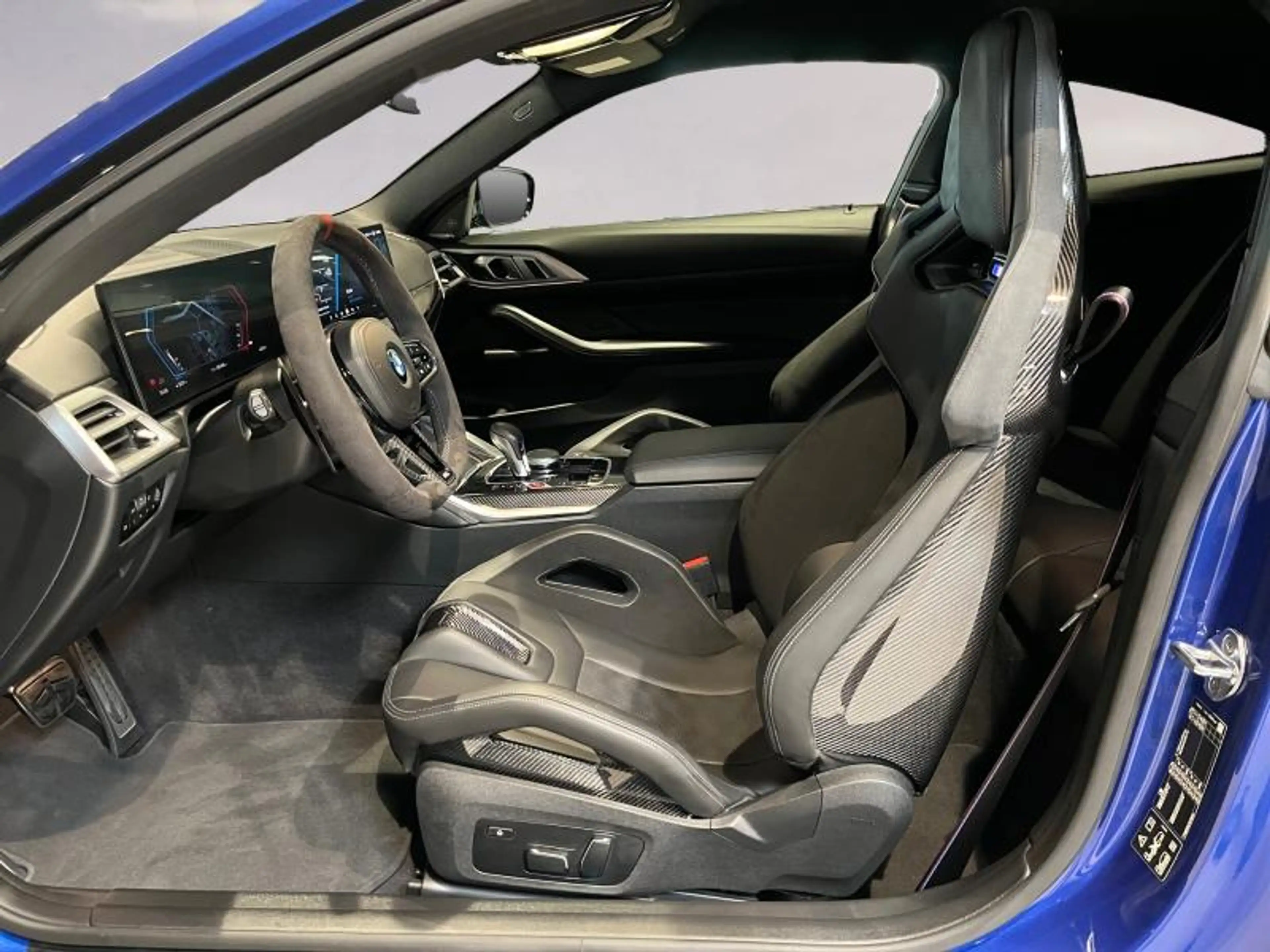 BMW M4 M4 Competition xDrive Coupé — photo 10